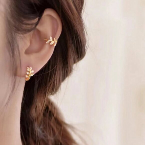 1 Leaf Ear Cuffs, golden, summer, casual, earrings, crystals, swimsuit - Picture 4 of 10